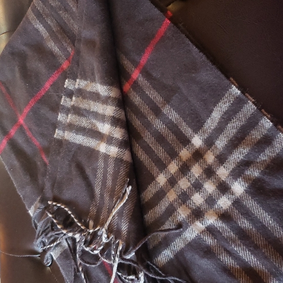 Cashmere collection scarf NWT - Picture 5 of 6